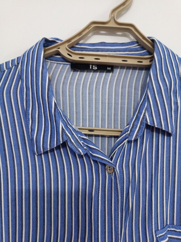 Mavi Çizgili Uzun Kollu Kadın Gömlek - Görsel 5