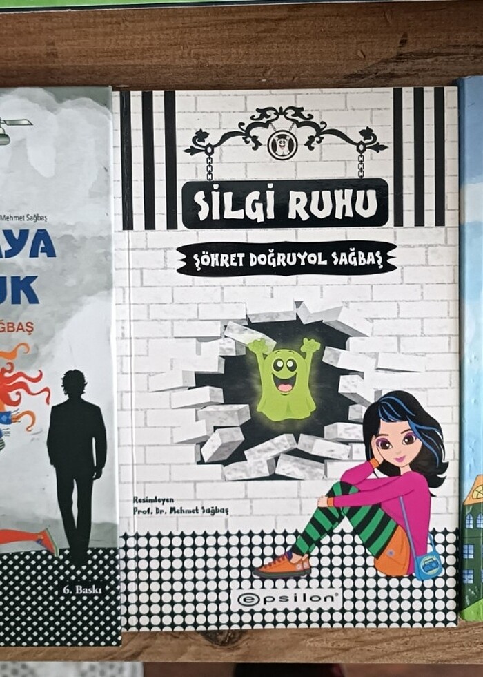 3 adet kitap  - Görsel 2