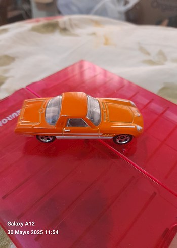 hotwheels Mazda 1/64