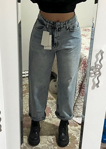 Straight jean