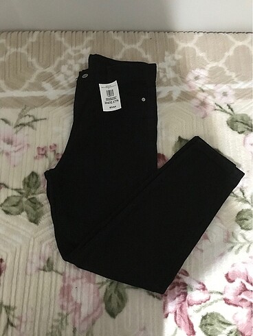 Siyah mom jean