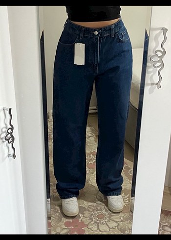 Straight jean