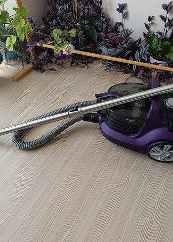 Beden Fakir Siyah Elektrikli Süpürge