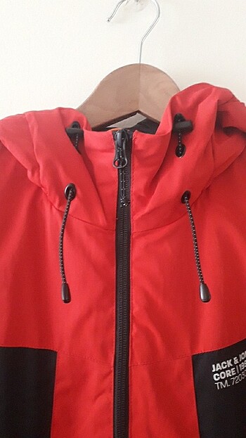 15-16 Yaş Beden jack &Jones mont