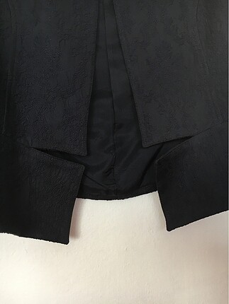Sıfır, Muhteşem bir etek ceket takım - Görsel 2