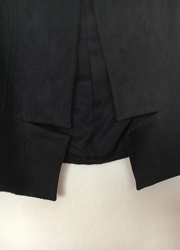 Sıfır, Muhteşem bir etek ceket takım - Görsel 2