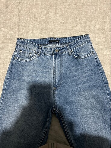 38 Beden mavi Renk Jean kot