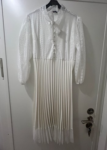xl Beden beyaz Renk Beyaz Piliseli Uzun Kollu Kadın Elbise