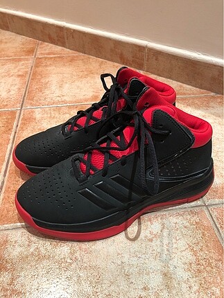 Adidas Basketbol Ayakkabısı 44 Numara