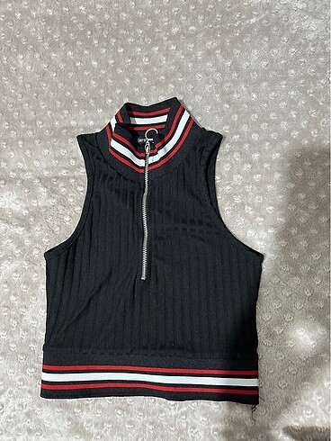 Crop bershka