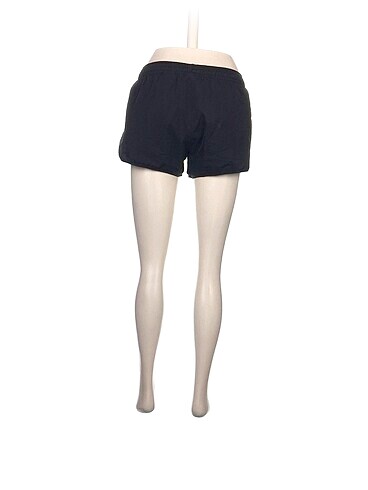38 Beden H&M Mini Şort %70 İndirimli.