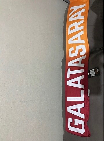 Galatasaray şal atkı