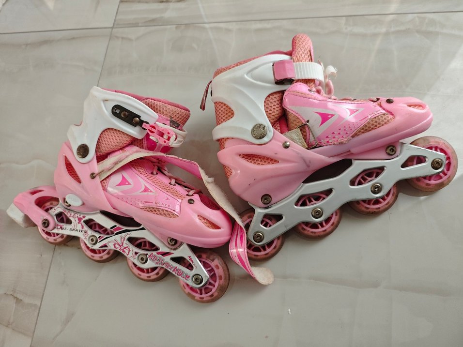 Pembe desenli  Bağcıklı kız Paten - Görsel 3