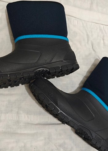 Decathlon siyah erkek Çocuk Lastik Bot Velcro