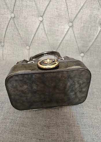 Siyah Deri Kadın El Çantası - Galanti - Görsel 6