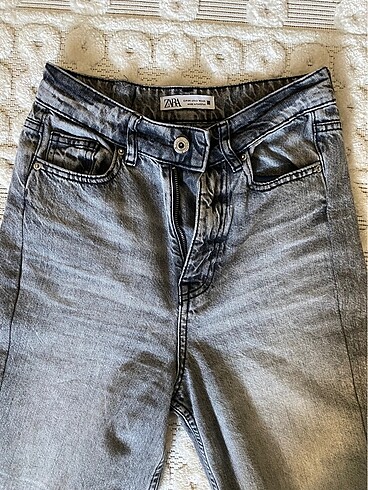 Zara straight jean