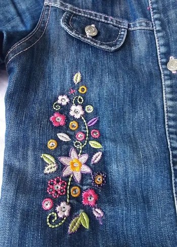 7 yaş Nakışlı Kemerli Kot Elbise - Görsel 2