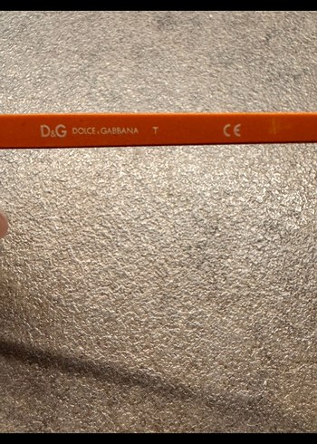 Dolce Gabbana Parlak Kahverengi Minimalist Kadın Güneş Gözlüğü - Görsel 4