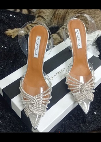 Aquazzura ürünü