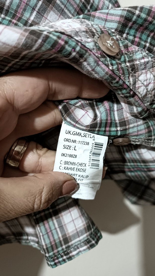 Ekose Desenli Düğmeli Kadın Gömlek - Görsel 4