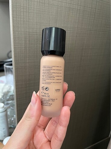 Kiko Kiko fondöten full coverage 2-IN-1