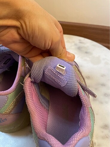 29 Beden mor Renk Skechers orjinal ayakkabi