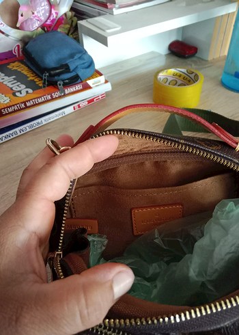 Kahverengi Deri Kadın Çapraz Çanta orjinal - Görsel 8