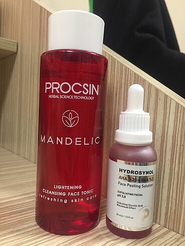 tonik ve kırmızı peeling