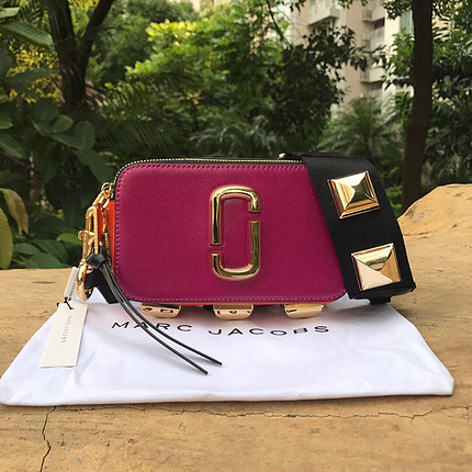 Marc by Marc Jacobs Marc jacobs snapshot limited edition model