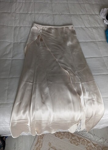 Zara saten etek 