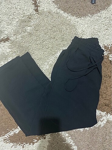 Siyah keten pantolon