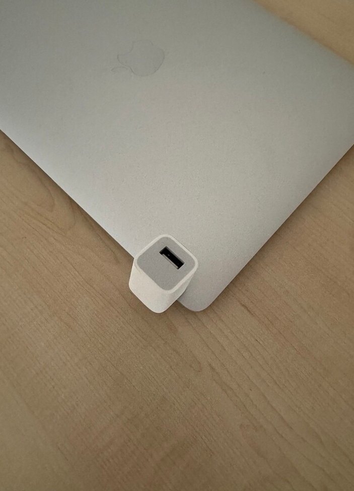 Apple Şarj Aleti - Görsel 2