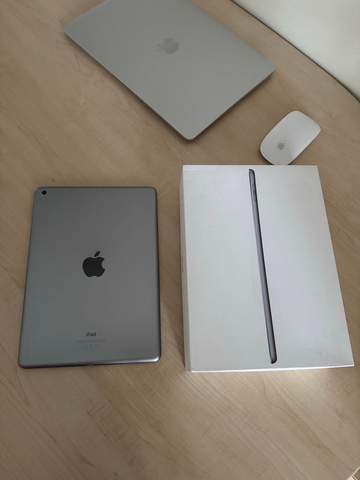 Apple Ipad 6.Nesil 32 GB WiFi A1893 Model - Görsel 2