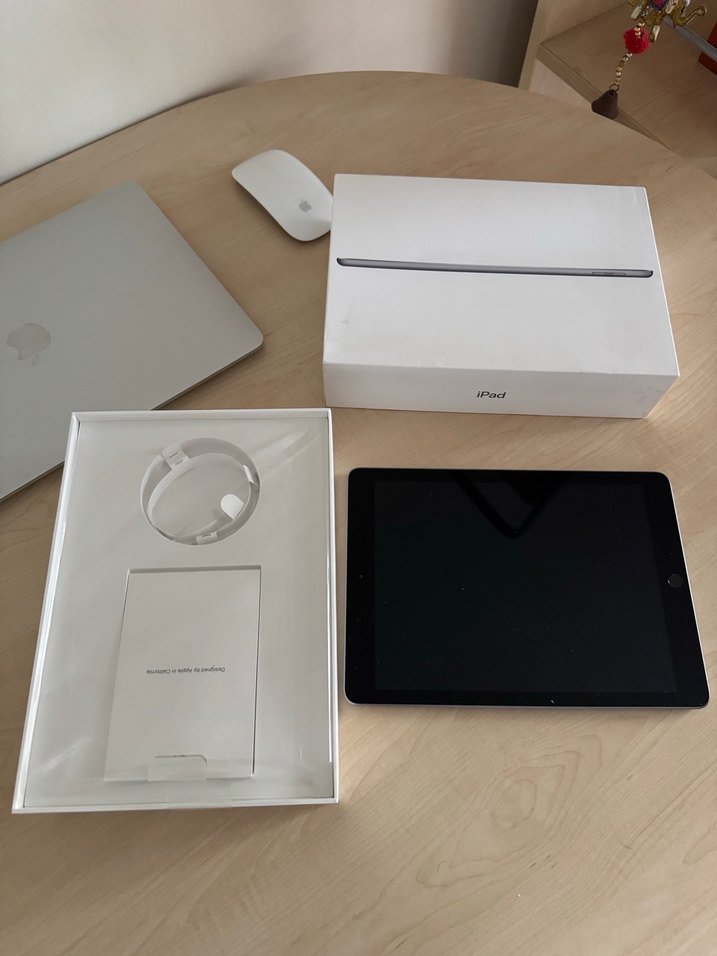 Apple Ipad 6.Nesil 32 GB WiFi A1893 Model - Görsel 3