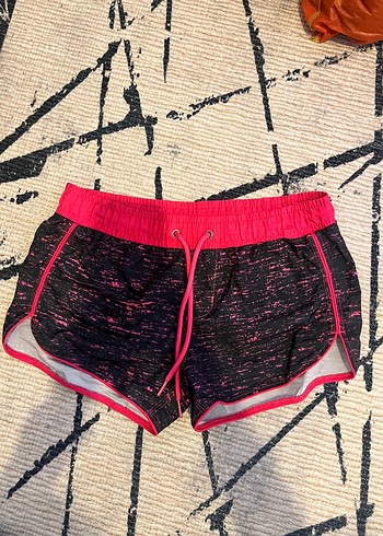 Pembe Elastik Bel Bağcıklı Mini Spor Şort