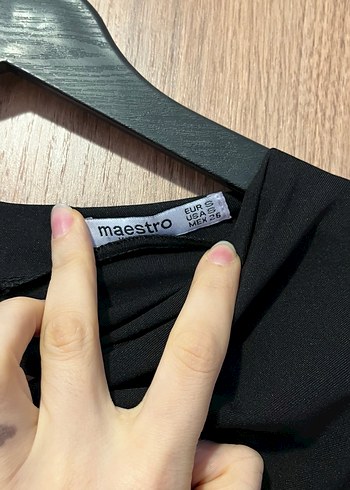 Uzun Siyah Drapeli Yüksek Yakalı Elbise - Görsel 5