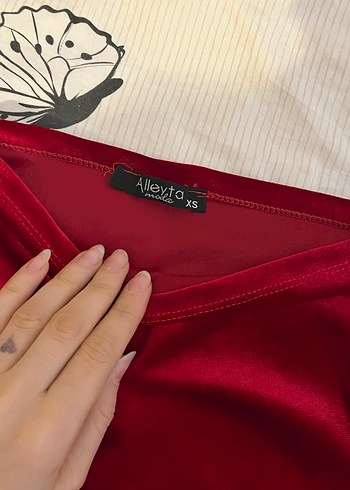 Kırmızı Drapeli Straplez Mini elbise kadife - Görsel 4