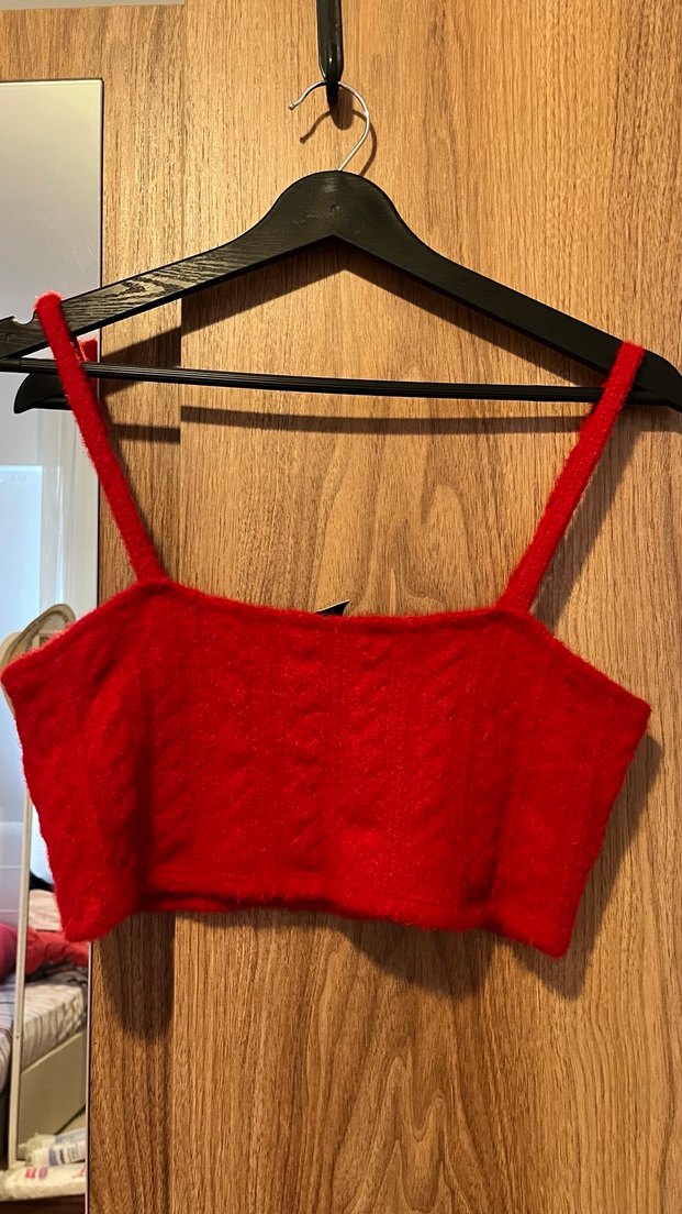 Kırmızı Örgü İp Askılı Crop Top - Görsel 2