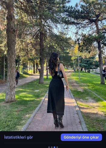 Siyah Straplez Drapeli Uzun çizgili Elbise - Görsel 3