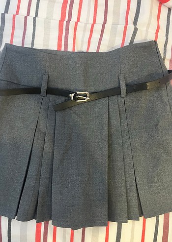 34 Beden Gri Kemerli Midi Mini şort Etek