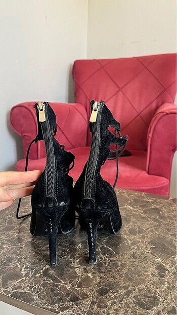 37 Beden siyah Renk Siyah, bağlamalı sivri topuklu ayakkabı ????