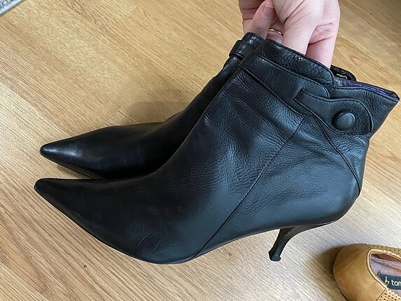 37 Beden Nine west markalı ince topuklu bot