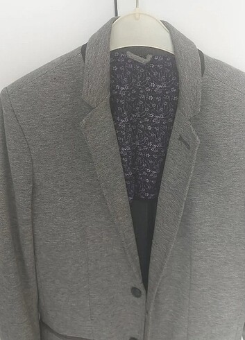 m Beden gri Renk Blazer ceket satılıktır