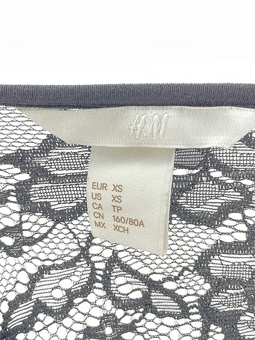 xs Beden çeşitli Renk H&M Bluz %70 İndirimli.