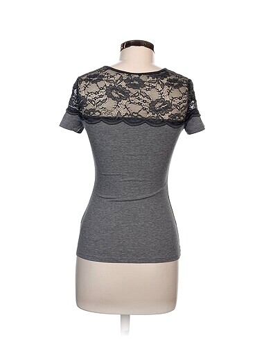 xs Beden H&M Bluz %70 İndirimli.