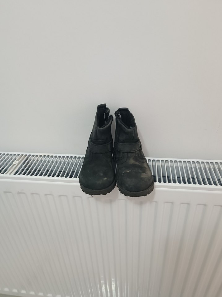 Tokalı Siyah Süet Erkek Çocuk Botu - Görsel 4