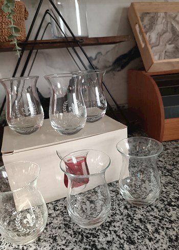  Beden Madame Coco çay bardağı takimi