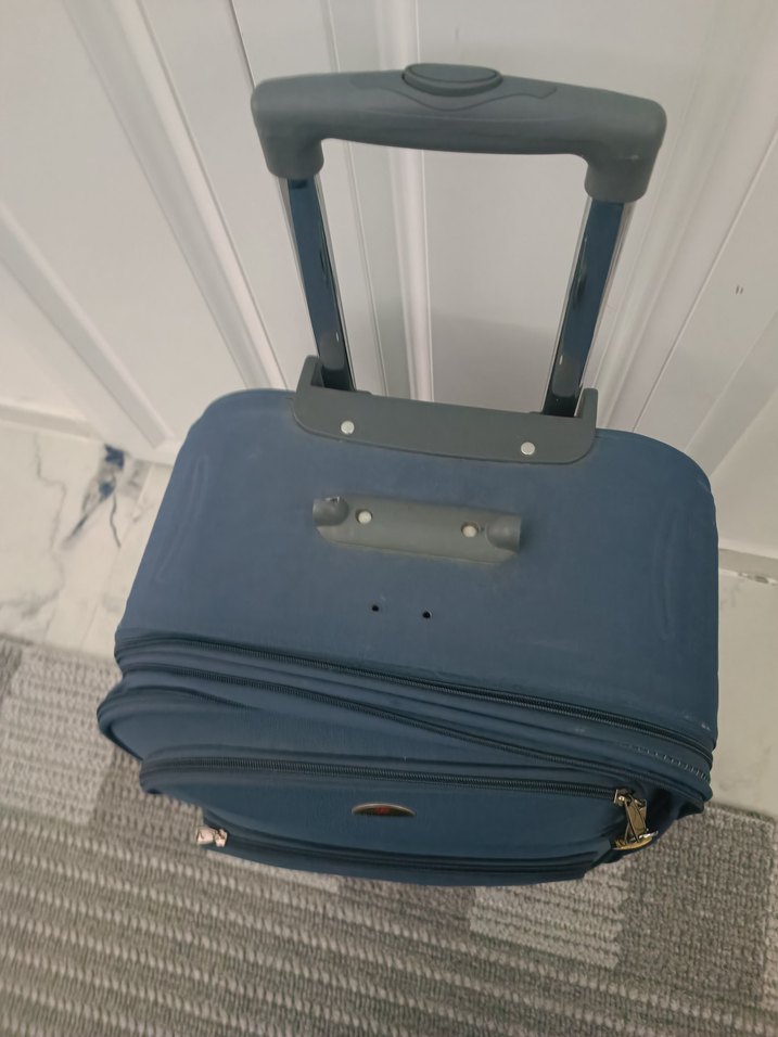 Mavi Erkek Valiz - Görsel 3