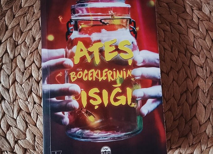 Ateş Böceklerinin Işığı 