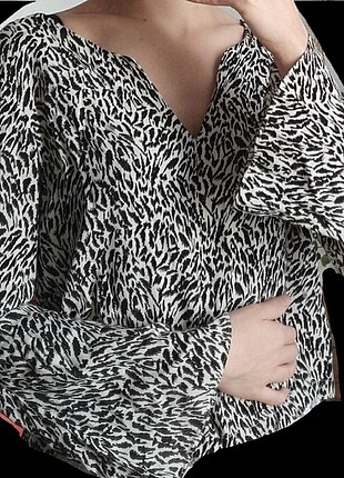 s Beden mango zebra desenli bluz